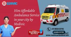 Medivic Ambulance Services from Ranchi to Vellore: Expertise Medical Crew